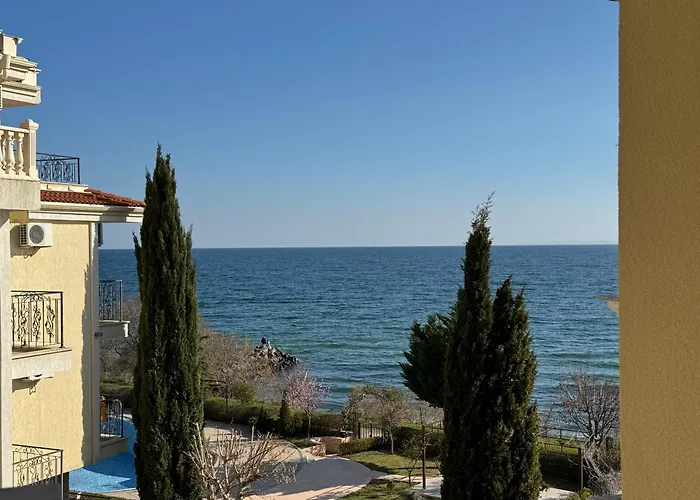 Horizon 20 'a' Апартамент